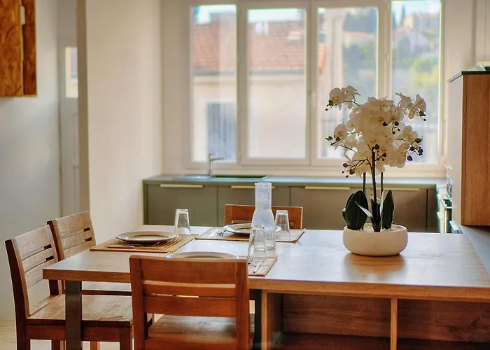 Le Guid - 15 Min - Vca بيت للعطل *